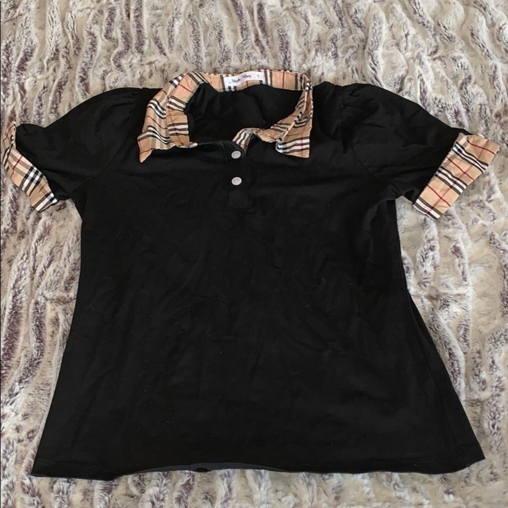 Knockoff Burberry Short Sleeve .. Never Worn